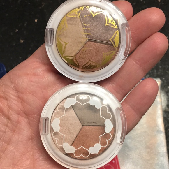 Misc makeup - Picture 4 of 8